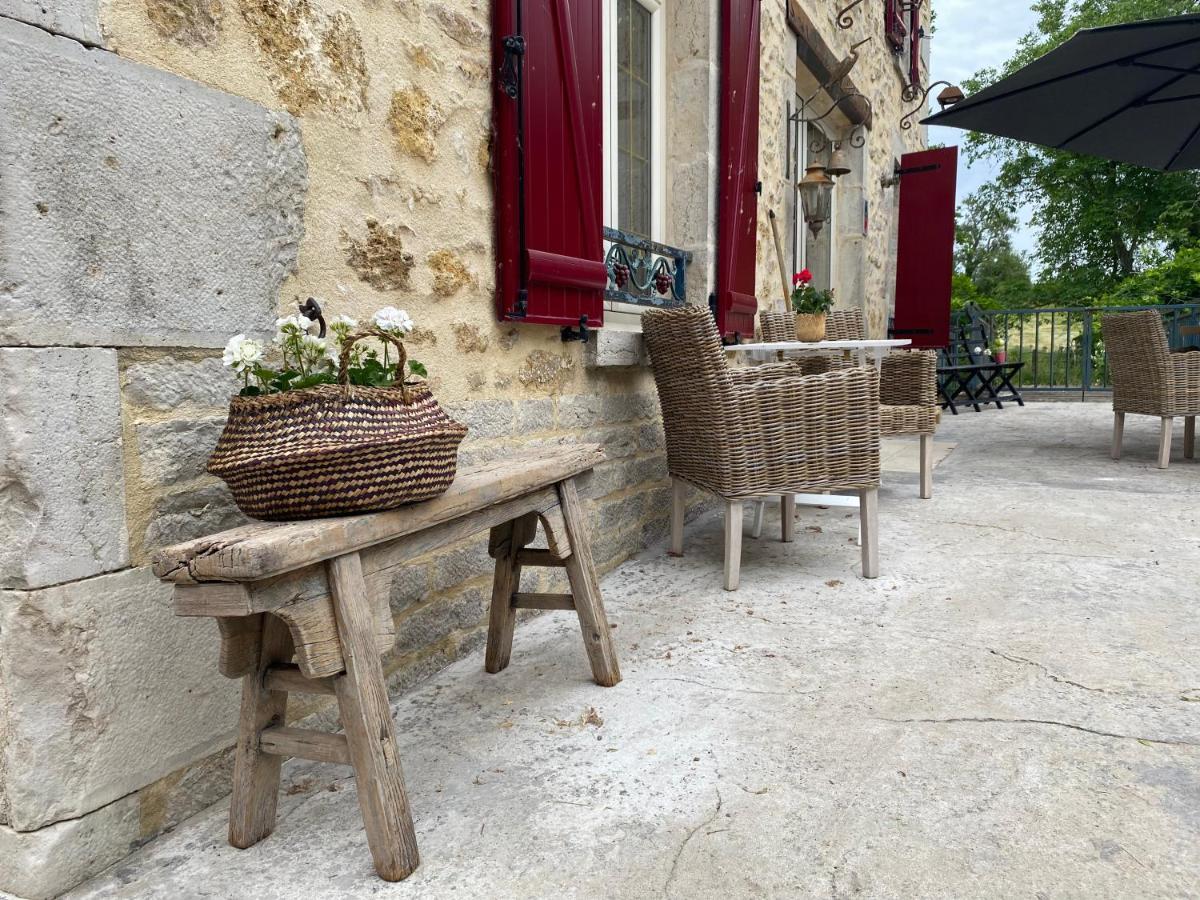 Hotel Moulin Le Fleurie Charenton-du-Cher Exterior foto